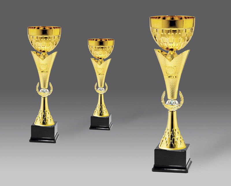 Puchar G24225 3, &oslash;14, h.45 puchary statuetki medale