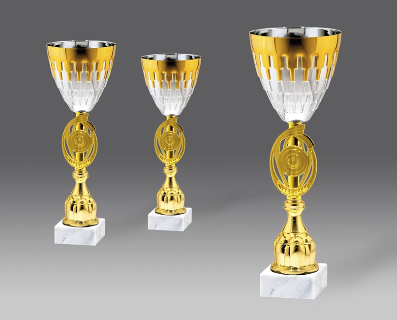 puchar G25207 3, &oslash;16, h.46 puchary statuetki medale