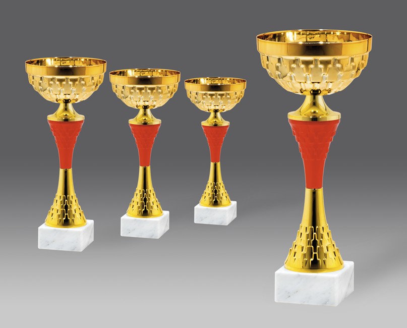 puchar G25525 4, &oslash;14, h.33 puchary statuetki medale