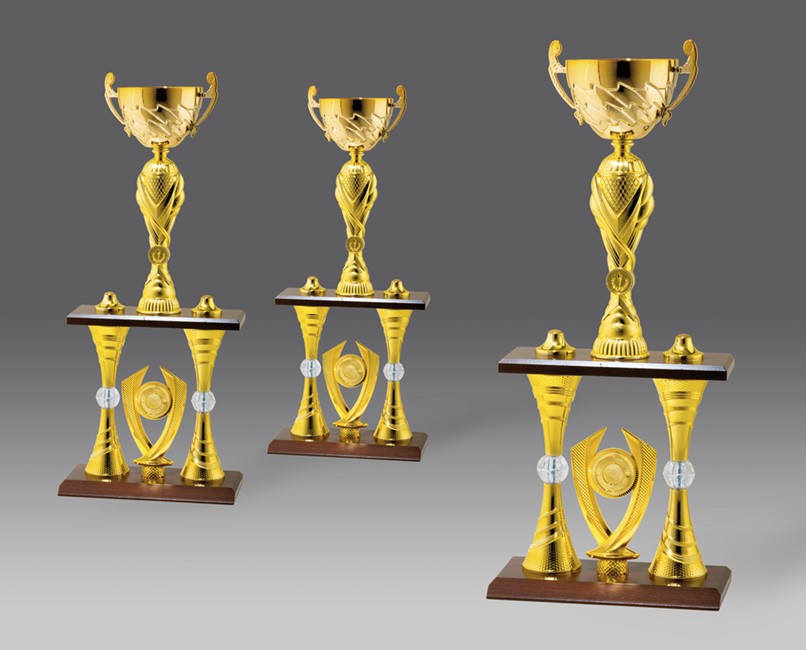 puchar G25612 3, &oslash;12, h.63 puchary statuetki medale