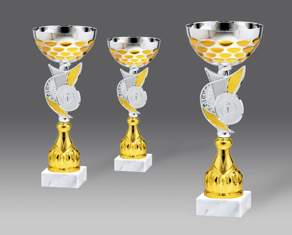 Puchar G26626 3, &oslash;14, h.34 puchary statuetki medale