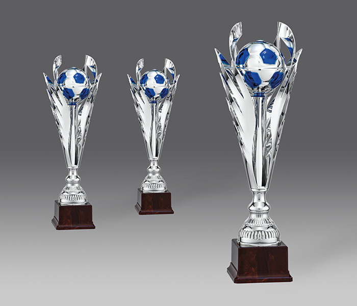 Statuetka SO 6979 3, &oslash;18, h.46 puchary statuetki medale