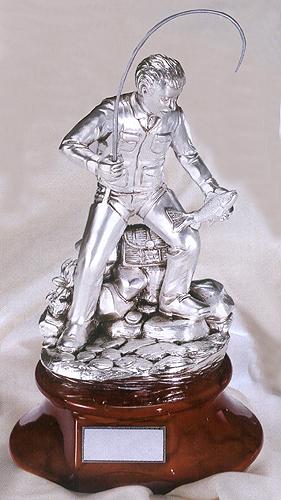 Statuetka SO 142, &oslash;23, h.41 puchary statuetki medale